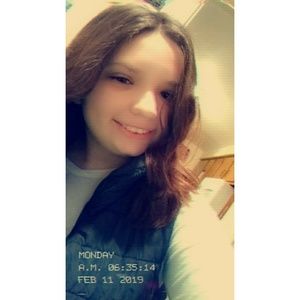 Meet your Posher, Mandy